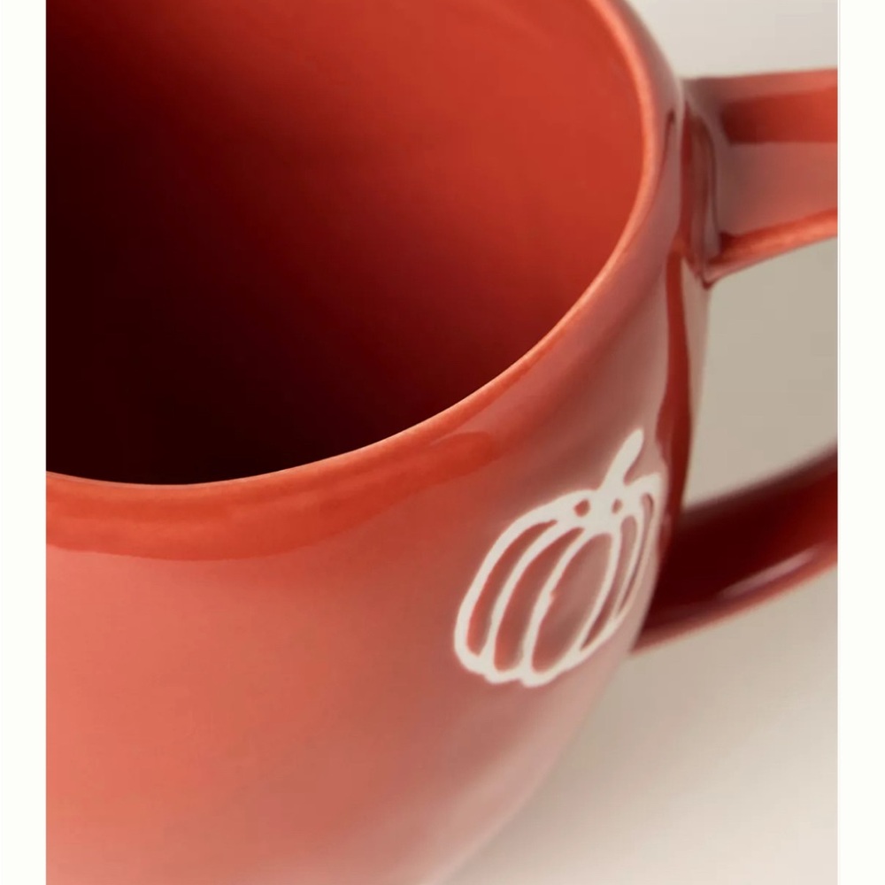 Two Brand New Anthropologie Hand Painted Halloween Pumpkin Mugs, New in Box, NWT - Picture 3 of 4